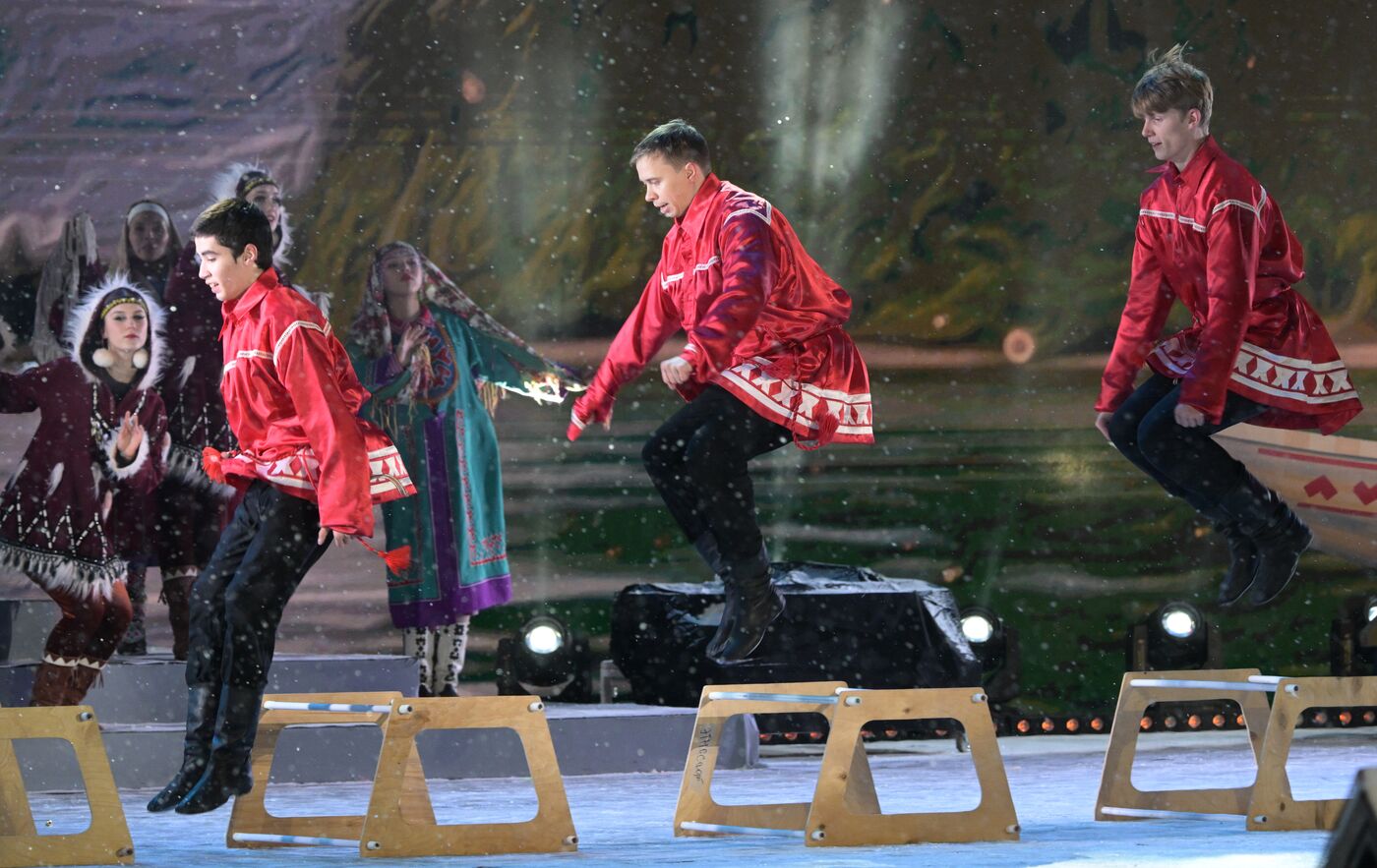 Выставка "Россия". Мультимедийное шоу "Магия Края: путешествие по Югре"