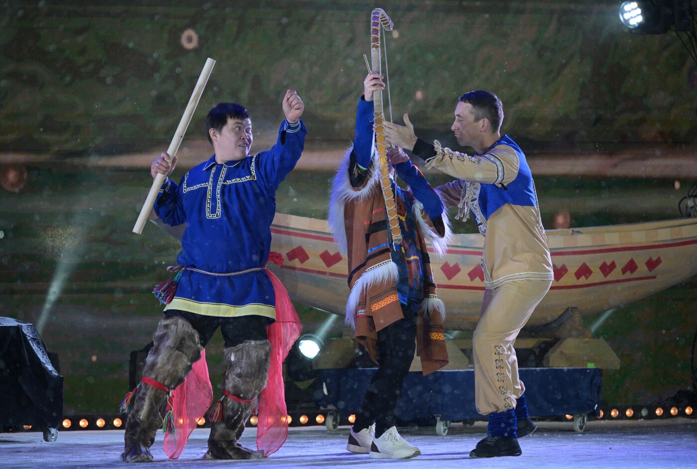 Выставка "Россия". Мультимедийное шоу "Магия Края: путешествие по Югре"