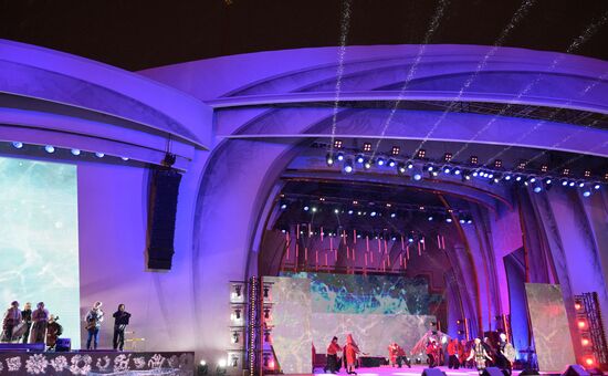 Выставка "Россия". Мультимедийное шоу "Магия Края: путешествие по Югре"