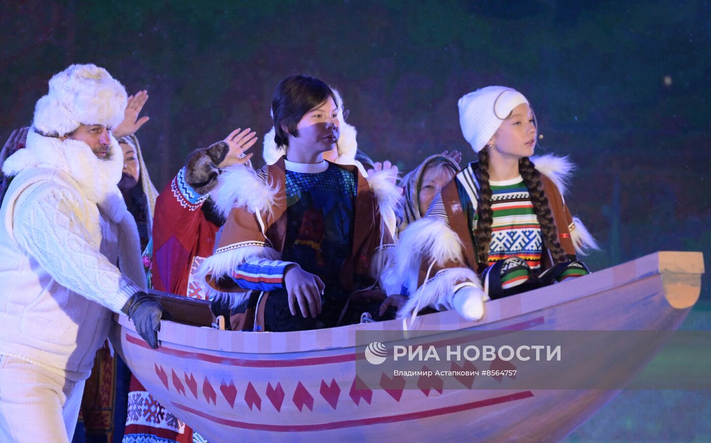 Выставка "Россия". Мультимедийное шоу "Магия Края: путешествие по Югре"
