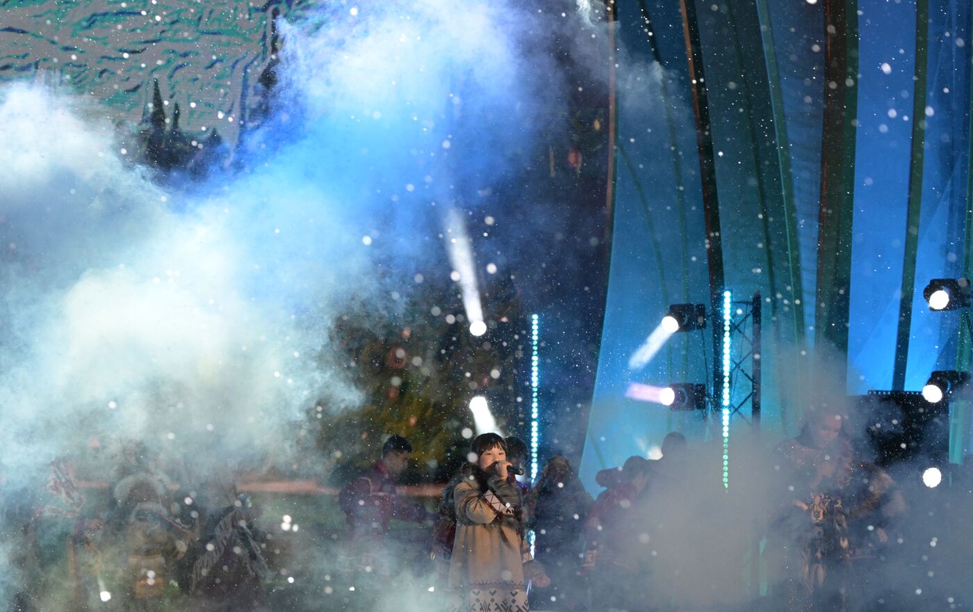 Выставка "Россия". Мультимедийное шоу "Магия Края: путешествие по Югре"