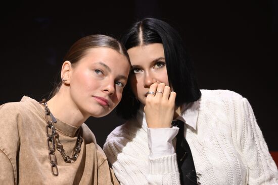 Выставка "Россия". Пресс-бранч шоу-подкаста Д. Маликова