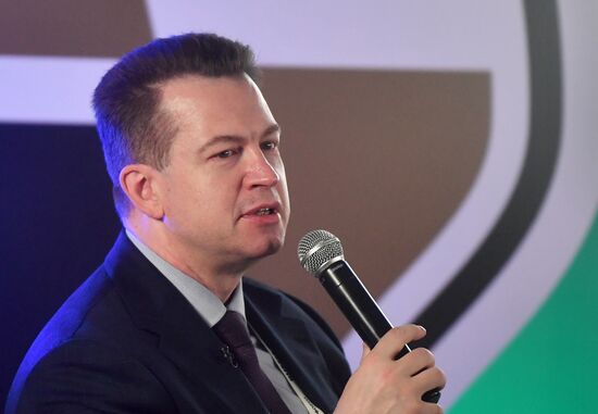 Выставка "Россия". Форсайт-сессия "Российское виноделие в перспективе. Взгляд визионеров"