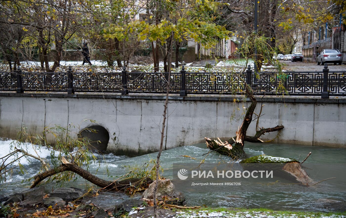 Последствия стихийного бедствия в Крыму 