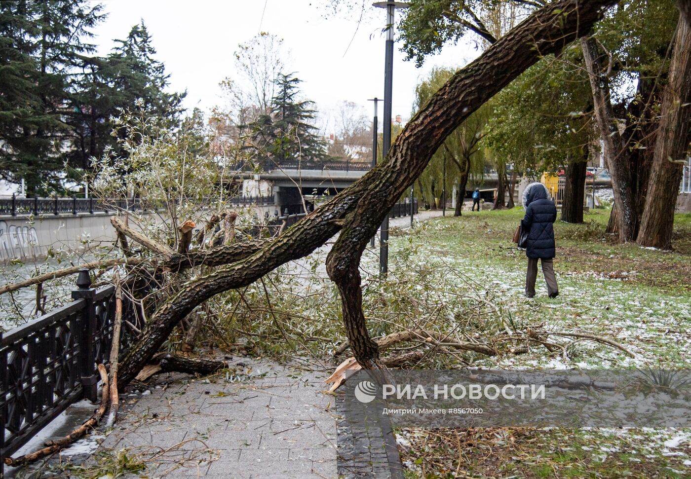Последствия стихийного бедствия в Крыму 