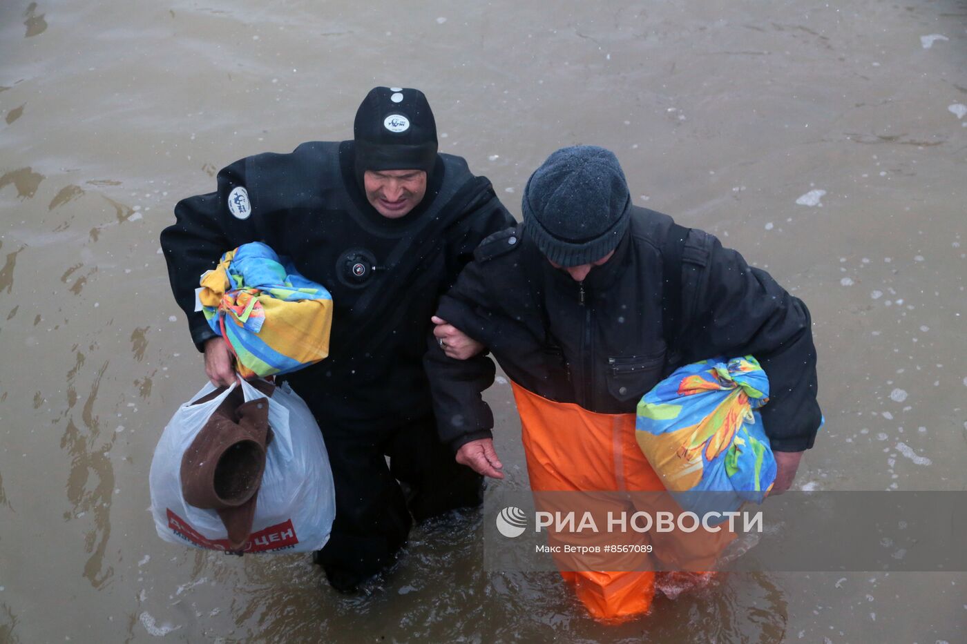 Последствия стихийного бедствия в Крыму 