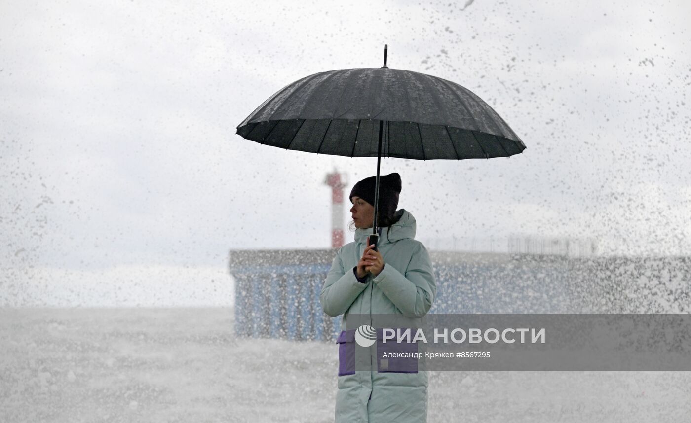 Шторм в Сочи