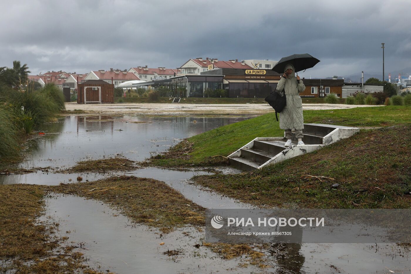 Шторм в Сочи