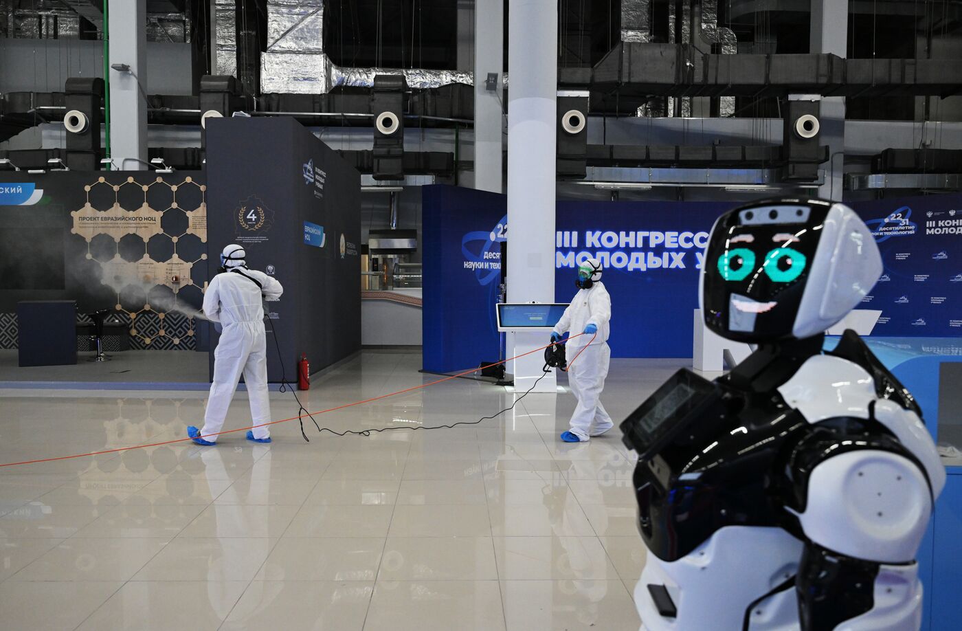 Дезинфекция в Парке науки и искусства "Сириус"