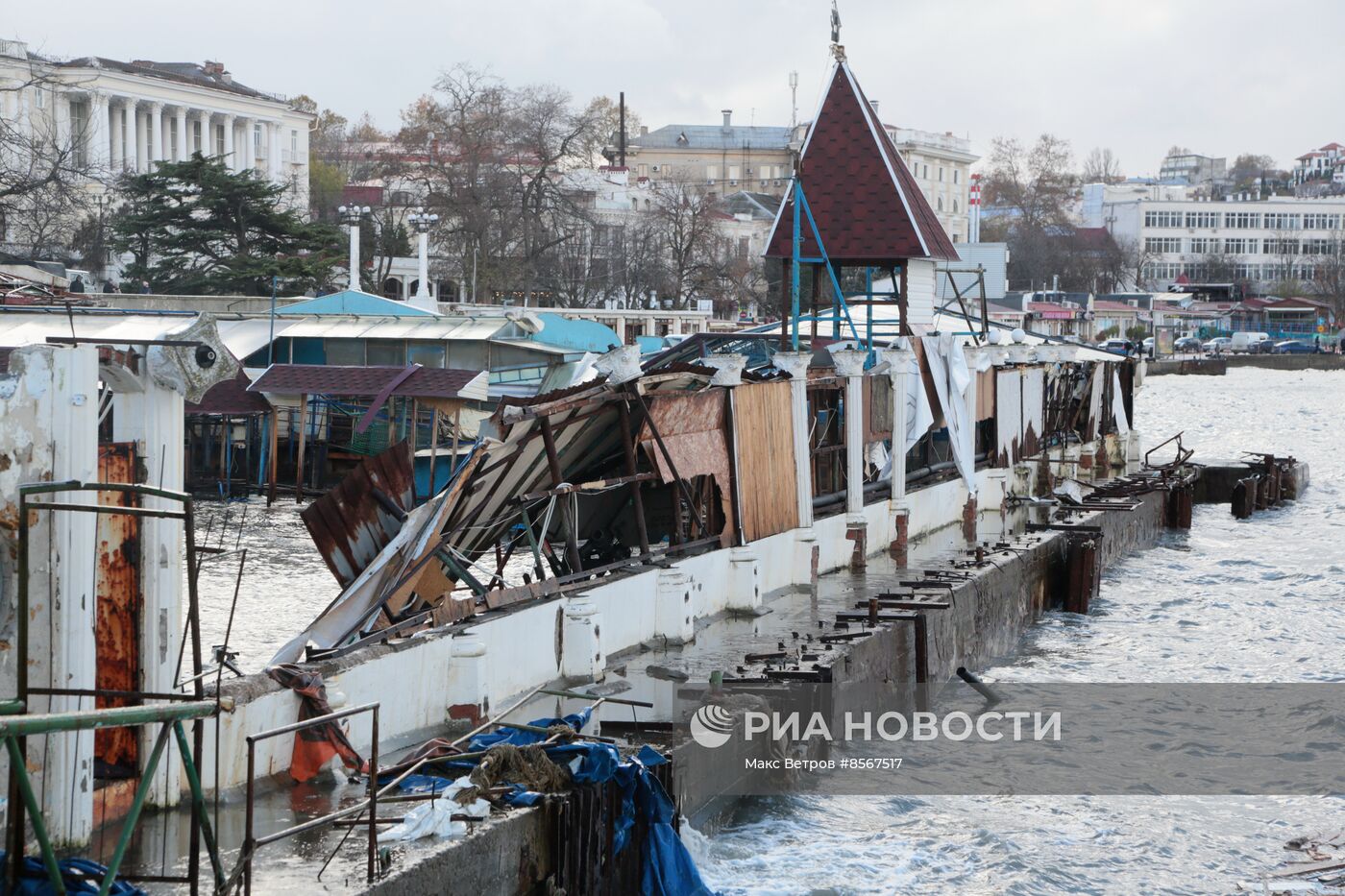 Последствия стихийного бедствия в Крыму
