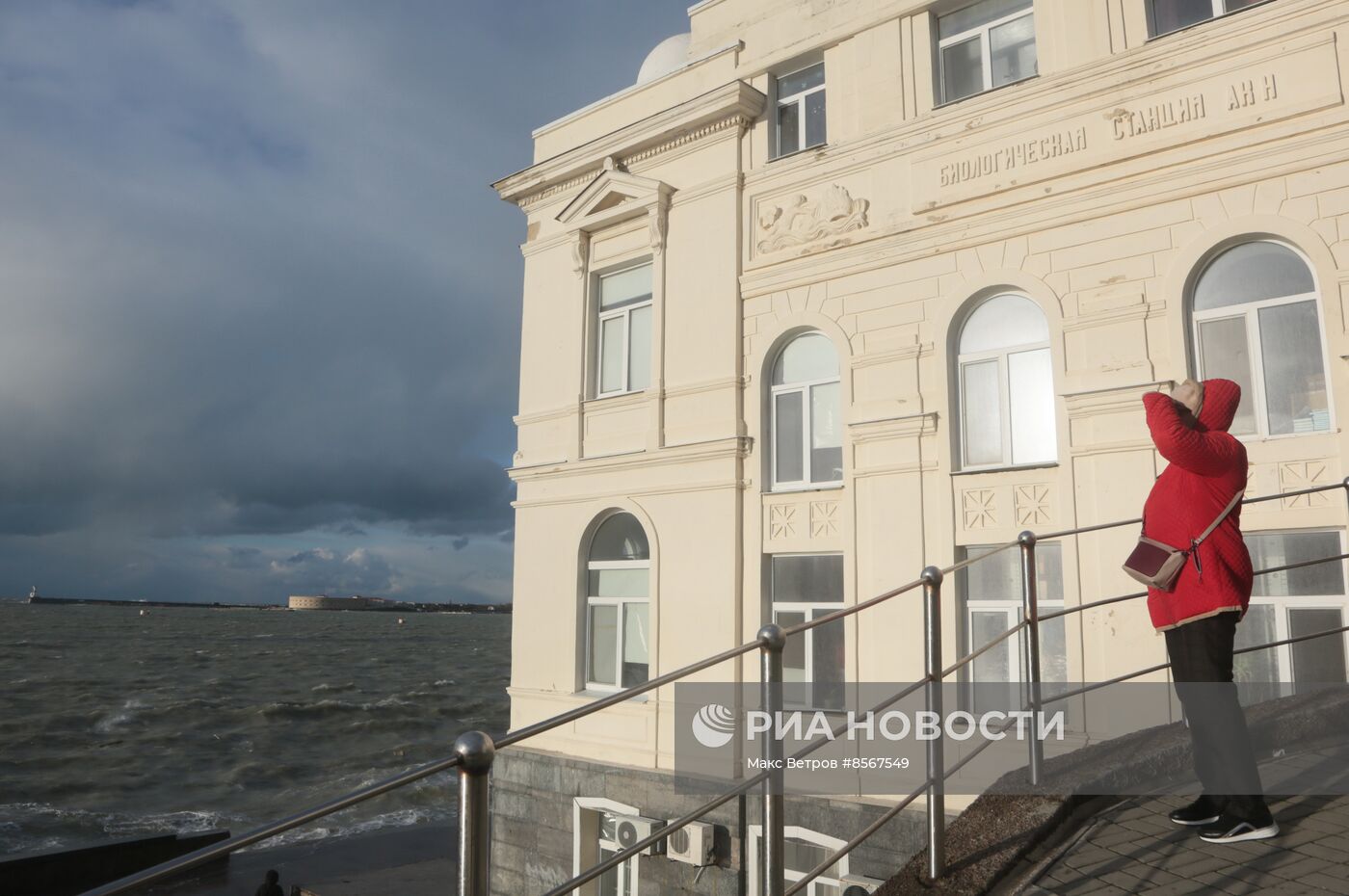 Последствия стихийного бедствия в Крыму