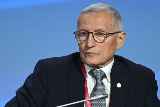 III КМУ-2023. Природоподобные технологии: новая эра развития человечества