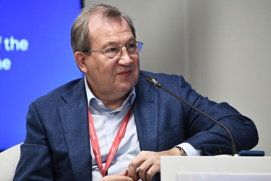 III КМУ-2023. Навстречу 300-летию РАН: будущее, а не прошлое