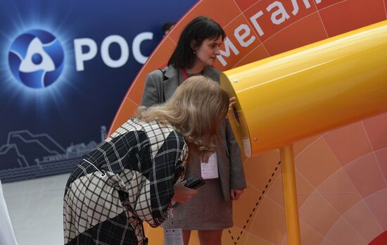 III КМУ-2023. Работа конгресса
Фото могут быть использованы при наличии обязательной ссылки на источник Место: Россия, Федеральная территория "Сириус". Автор: Алексей Даничев. III КМУ-2023. Работа конгресса