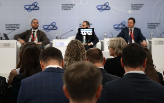 III КМУ-2023. "Какова химия, такова и жизнь": микро- и малотоннажная химия на службе человека