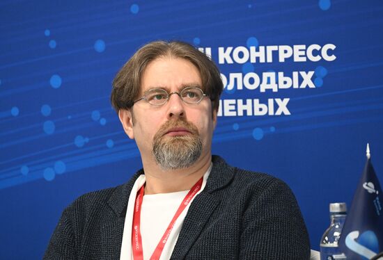 III КМУ-2023. Инструкция к применению: как построить научную карьеру в корпорации