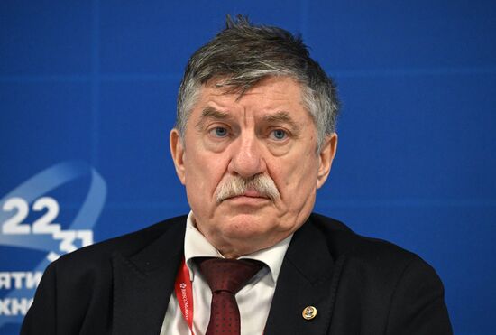 III КМУ-2023. Прикладные возможности научных проектов: работа с региональными заказчиками и инвесторами