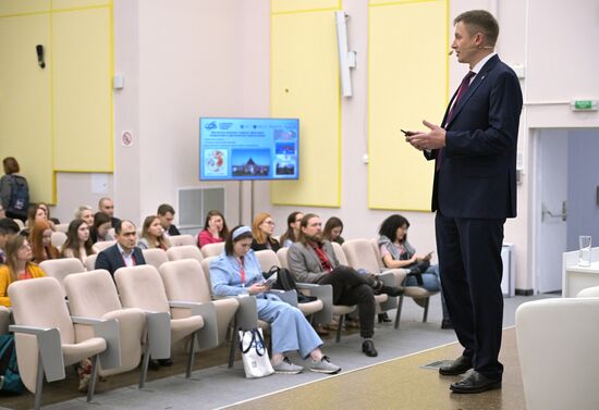 III КМУ-2023. Лекция "Экосистемы Арктики в эпоху изменений климата и масштабного промышленного освоения"