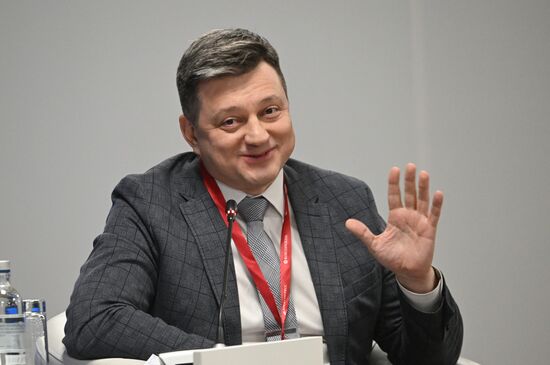 III КМУ-2023. Развитие человеческого капитала со школьной скамьи