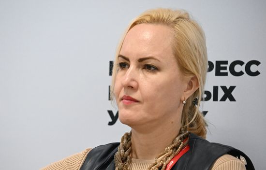 III КМУ-2023. Танго с киборгом: цифровизация и общественные изменения