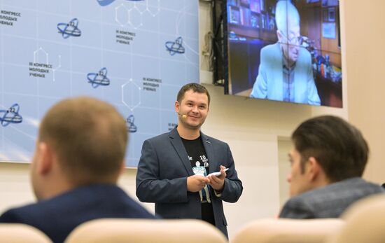 III КМУ-2023. Открытый микрофон с Юрием Цолаковичем Оганесяном