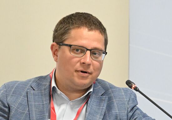 III КМУ-2023. Медицинские нейротехнологии: синтез экспертиз для ответа на вызовы времени