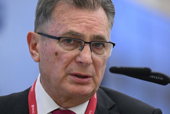 III КМУ-2023. Лекция "Современные вызовы авиационной отрасли: позиция России в международной авиации"