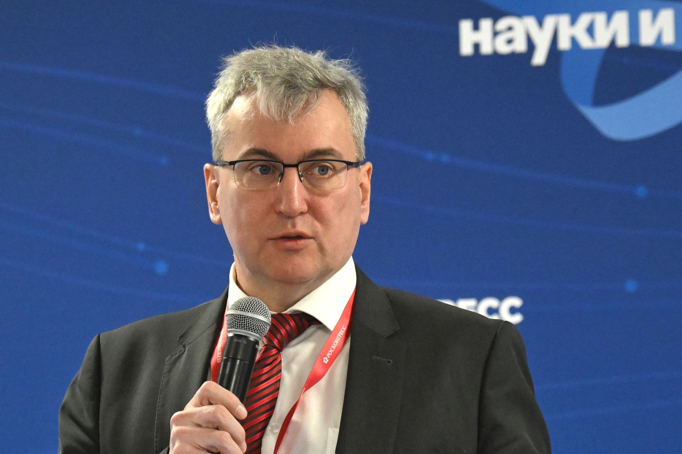 III КМУ-2023. Оценка перспективности научно-технических проектов и анализ развития технологий искусственного интеллекта "от первого алгоритма до работы в кожухе" на основе патентной аналитики