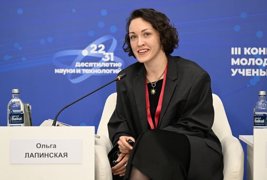 III КМУ-2023. Художник vs технологии: новые грани партнерства науки и искусства