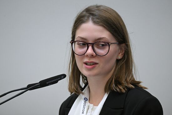 III КМУ-2023. Phygital science: есть идеи?