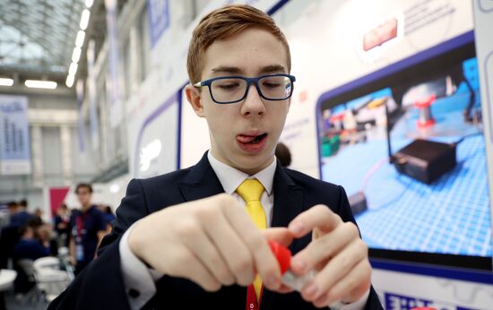 III КМУ-2023. Работа конгресса
Фото могут быть использованы при наличии обязательной ссылки на источник Место: Россия, Федеральная территория "Сириус". Автор: Виталий Тимкив. III КМУ-2023. Работа конгресса