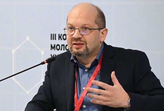 III КМУ-2023. Настоящее и будущее междисциплинарных исследований мозга