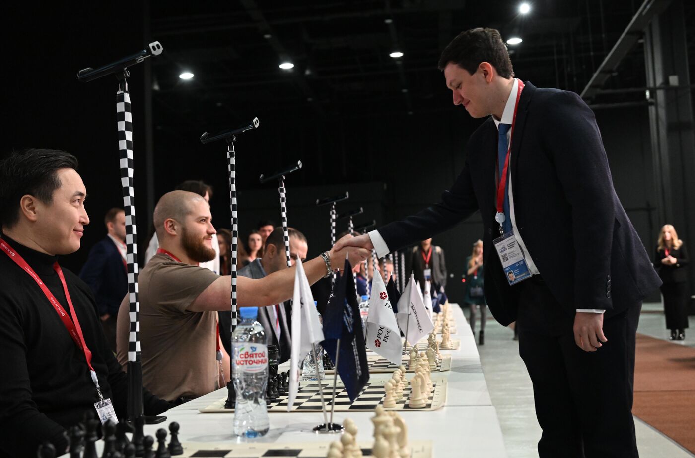 III КМУ-2023. Сеанс одновременной игры по шахматам с международным гроссмейстером Данилой Павловым