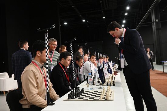 III КМУ-2023. Сеанс одновременной игры по шахматам с международным гроссмейстером Данилой Павловым