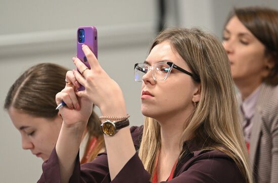 III КМУ-2023. Развитие науковедческих центров в стране