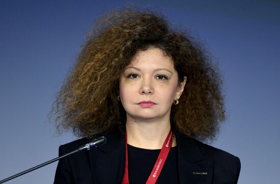 III КМУ-2023. Реверсивный трансфер знаний: от корпораций к вузам