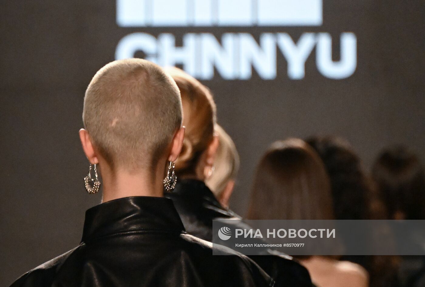 Модные показы в рамках "BRICS+ Fashion Summit"