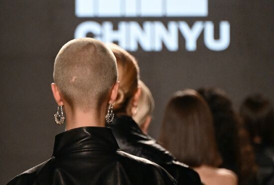 Модные показы в рамках "BRICS+ Fashion Summit"