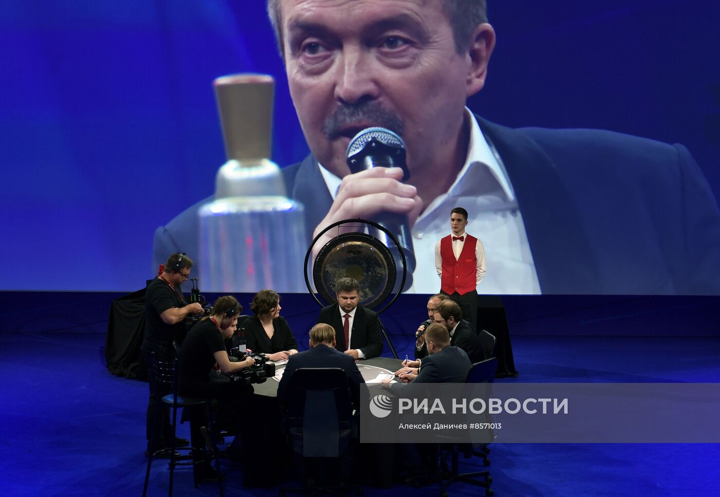 III КМУ-2023. Интеллектуальная игра "Что? Где? Когда?"