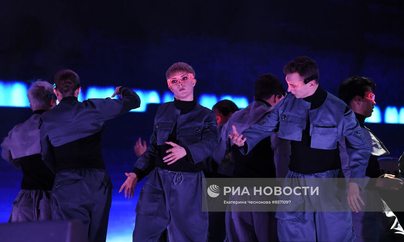 III КМУ-2023. Шоу "Наука как искусство" фестиваля молодого искусства "Таврида.АРТ"