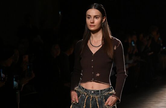 Модные показы в рамках "BRICS+ Fashion Summit"