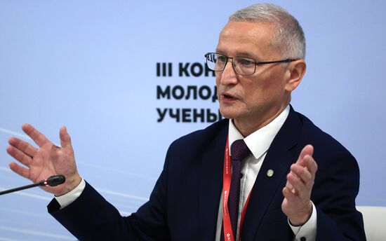 III КМУ-2023. Паблик-ток "Реальность и вымысел: что думают ученые об экологическом будущем?"