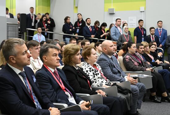 III КМУ-2023. Научный поиск и этико-правовые вопросы исследовательской деятельности