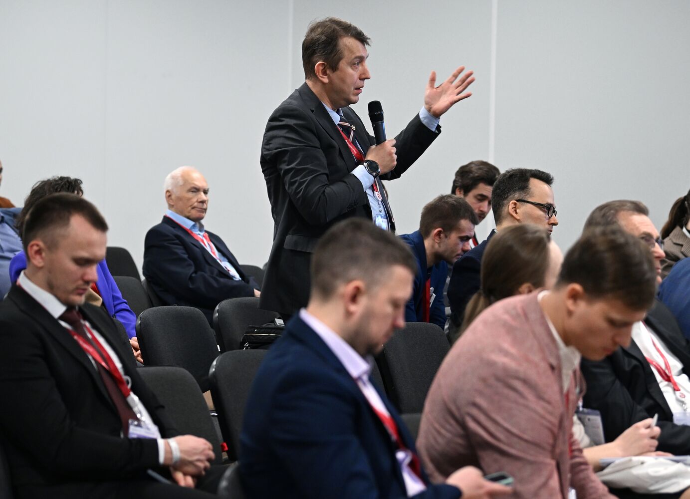 III КМУ-2023. Современное состояние и перспективы развития микроэлектронных технологий