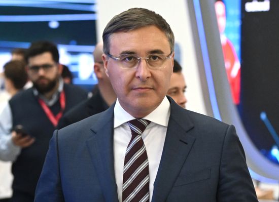 III КМУ-2023. Работа конгресса
Валерий Фальков, Министр науки и высшего образования Российской Федерации
Фото могут быть использованы при наличии обязательной ссылки на источник Место: Россия, Федеральная территория "Сириус". Автор: Максим Богодвид. III КМУ-2023. Работа конгресса