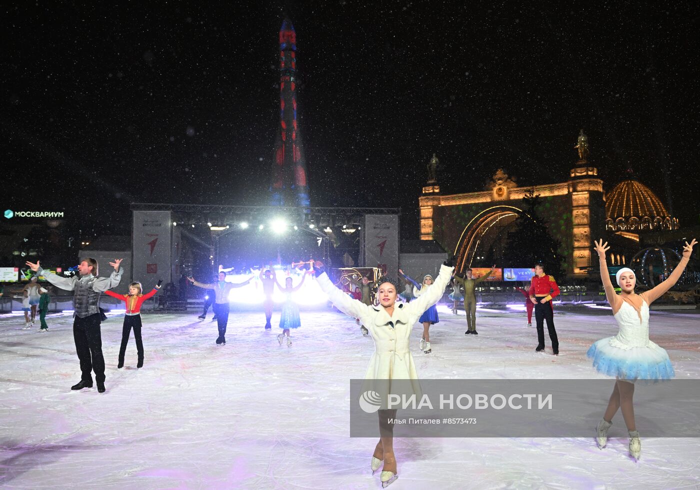 Выставка "Россия".Ледовое шоу "Сказки Евгения Плющенко"