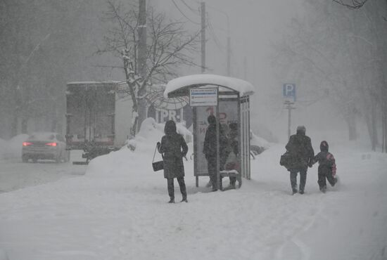 Снег в Москве