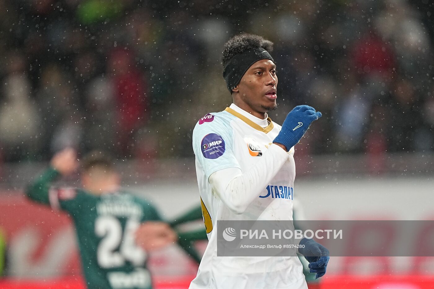 Футбол. РПЛ. Матч "Локомотив" - "Зенит"