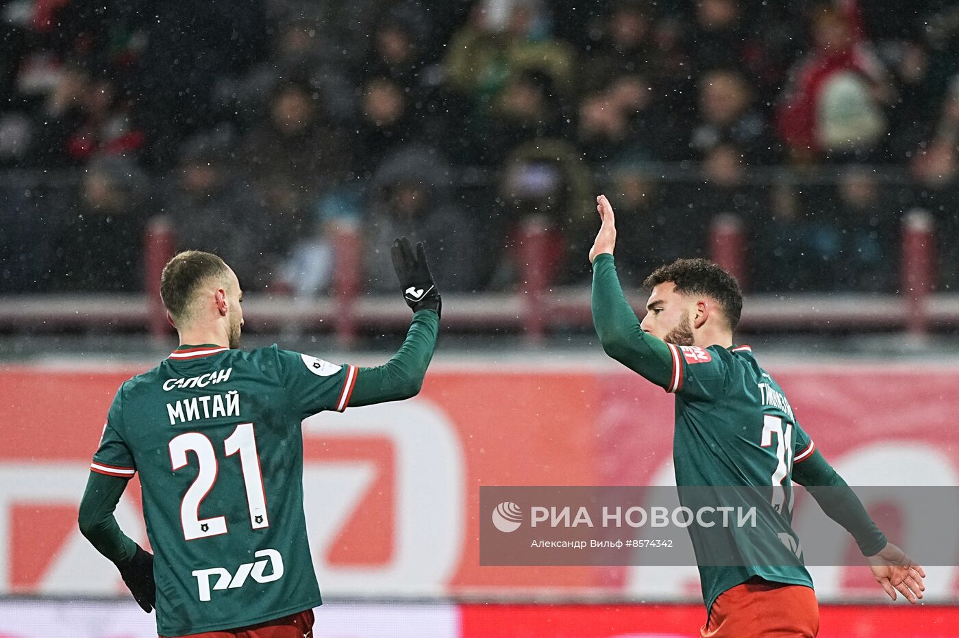 Футбол. РПЛ. Матч "Локомотив" - "Зенит"