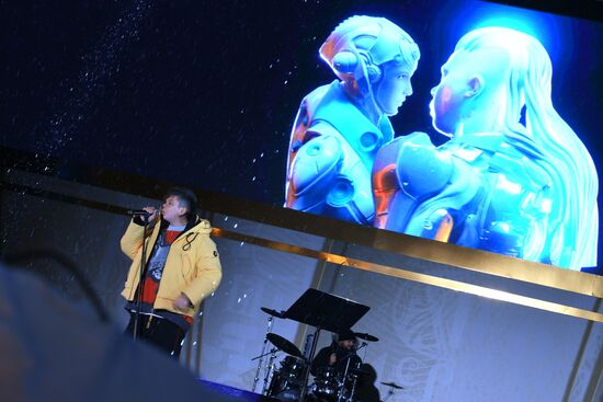 Международная выставка-форум "Россия"
День региона. Республика Башкортостан
Концертная программа "Из Башкортостана с любовью!"
Певец, заслуженный артист Республики Башкортостан и заслуженный артист Республики Татарстан Элвин Грей Место: Россия, Москва. Автор: Владимир Вяткин/РИА Новости. Выставка "Россия". День региона. Республика Башкортостан